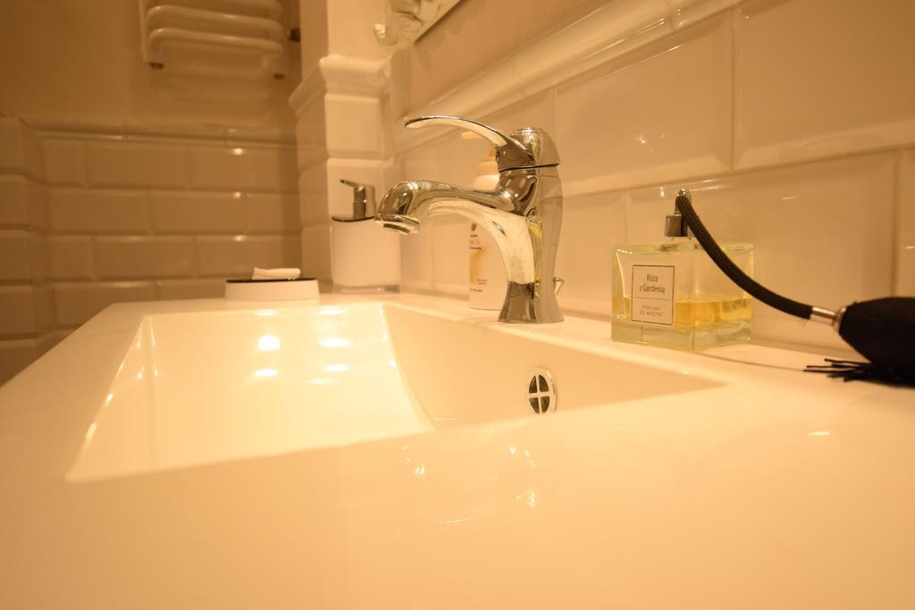 Elegant Apartment Foksal Varsó Kültér fotó